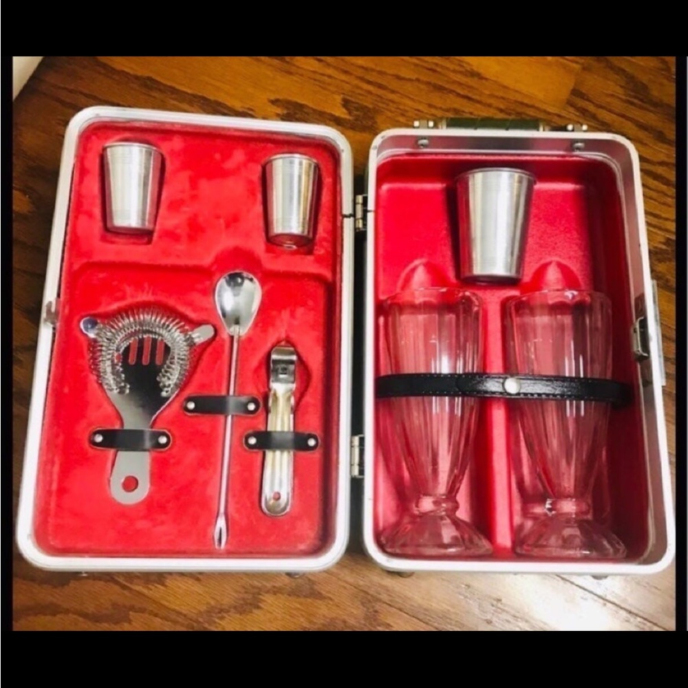 Very Rare Vintage Platt Travel Bar Kit Full Set